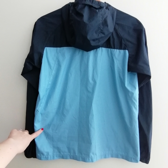 Patagonia Light Hooded Windbreaker Jacket Boy's Size XXL (Fits Woman's S/M) - Picture 5 of 16